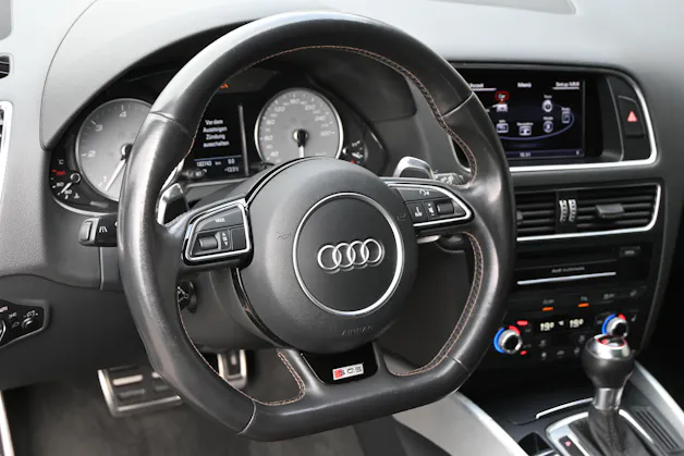 AUDI SQ5 3.0 V6 TDI quattro tiptronic 313PS