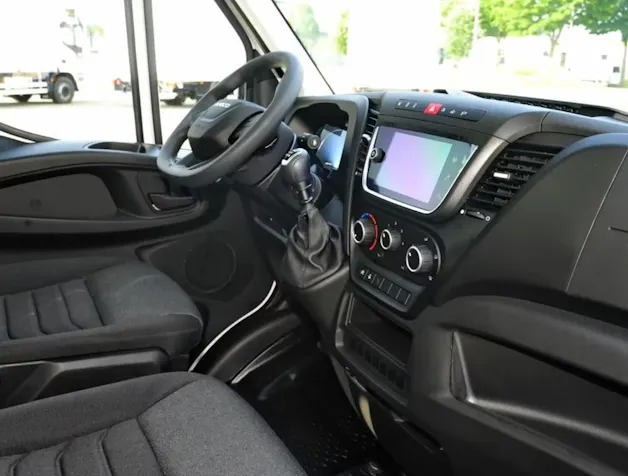 IVECO 35 S 14H Kipper mit AHK