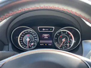 MERCEDES-BENZ CLA 45 AMG 4Matic Speedshift – PANORAMA | PERFORMANCE | HARMAN/KARDON | KAMERA | MEMORY |