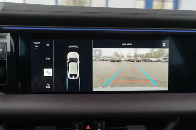 PORSCHE Macan 4 100kWh