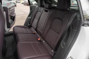 PORSCHE Macan 4 100kWh