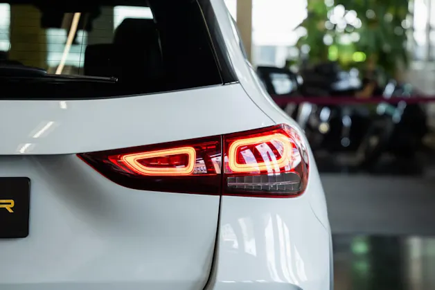 MERCEDES-BENZ GLA 250 AMG Line 8G-DCT