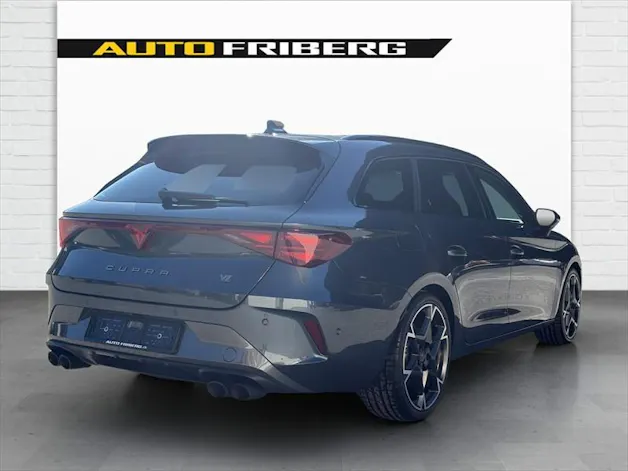 CUPRA Leon ST 2.0 TSI 333 VZ 4Drive DSG