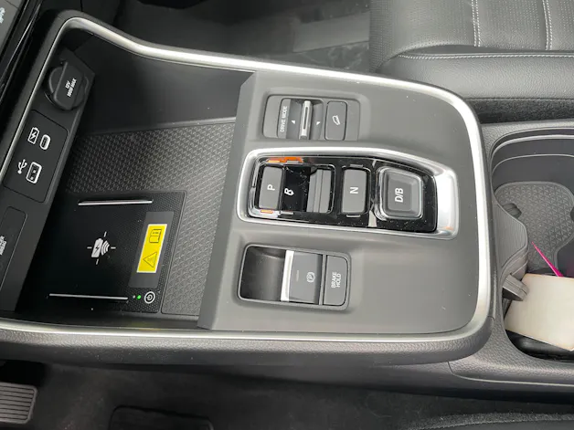 HONDA CR-V 2.0i MMD Hybrid Advance 4WD Automatic