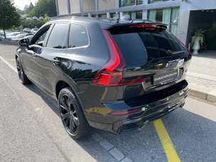 VOLVO XC60 T6 eAWD PluginHybrid Ultra Dark Geartronic