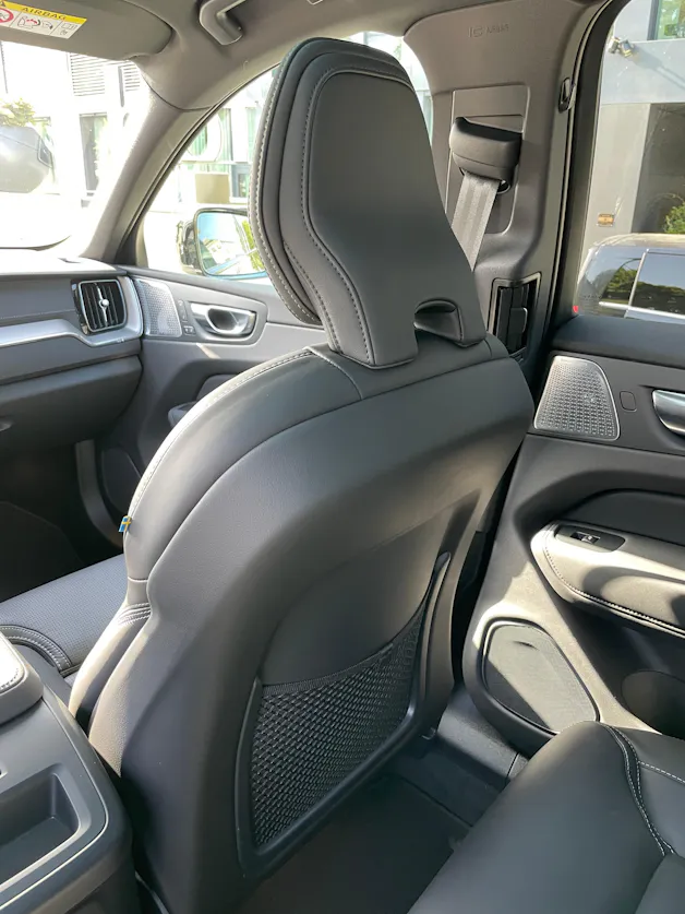 VOLVO XC60 T6 eAWD PluginHybrid Ultra Dark Geartronic