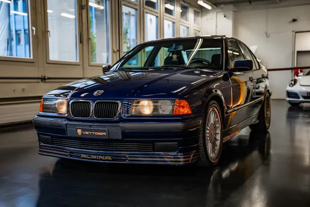 BMW Alpina BMW-ALPINA B3 3.0