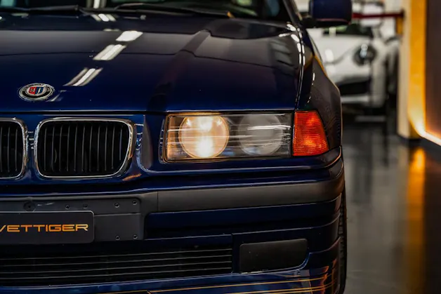 BMW Alpina BMW-ALPINA B3 3.0