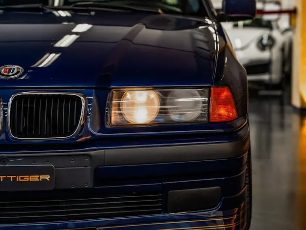 BMW Alpina BMW-ALPINA B3 3.0