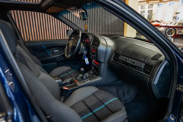 BMW Alpina BMW-ALPINA B3 3.0