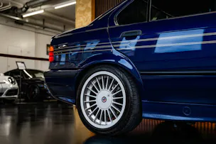 BMW Alpina BMW-ALPINA B3 3.0