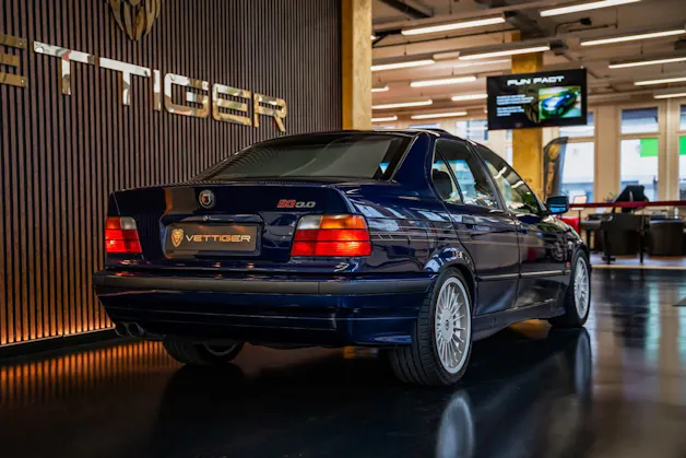 BMW Alpina BMW-ALPINA B3 3.0