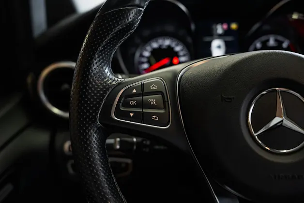 MERCEDES-BENZ V 220 d lang 7G-Tronic