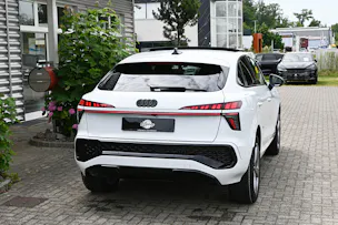 AUDI Q3 Sportback S Line Plus Black TFSI S tronic 150PS + AHK 1800kg