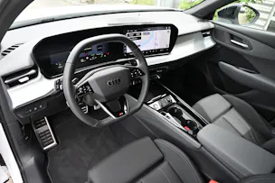 AUDI Q3 Sportback S Line Plus Black TFSI S tronic 150PS + AHK 1800kg
