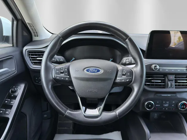 FORD Focus 1.5 TDCi Cool Connect Automatic