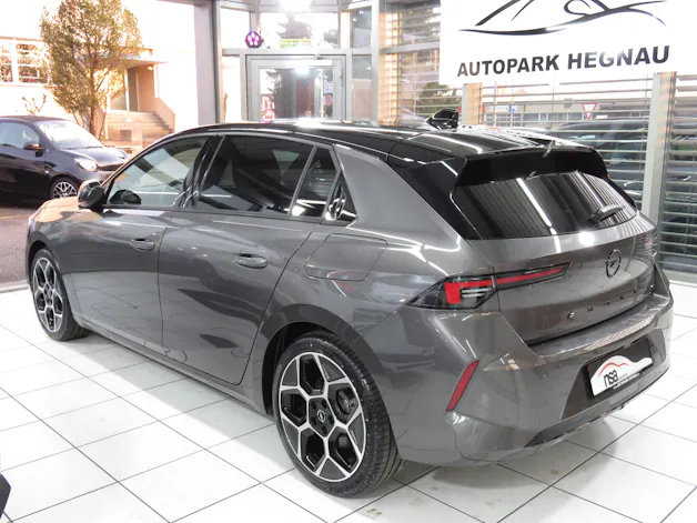 OPEL Astra 1.6 PHEV Turbo Swiss Plus Automat