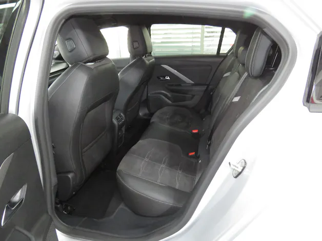 OPEL Astra 1.6 PHEV Turbo Swiss Plus Automat