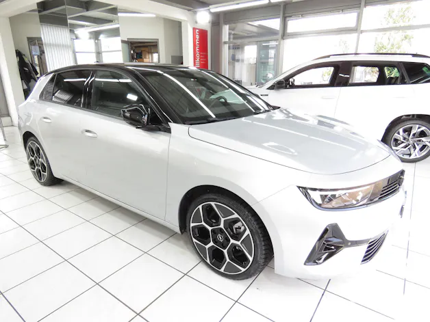OPEL Astra 1.6 PHEV Turbo Swiss Plus Automat