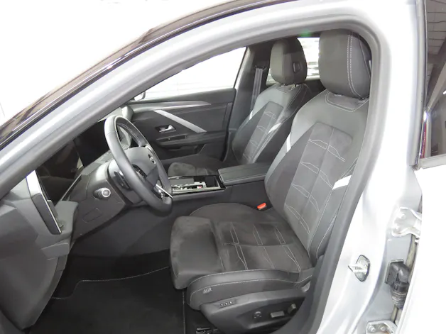 OPEL Astra 1.6 PHEV Turbo Swiss Plus Automat