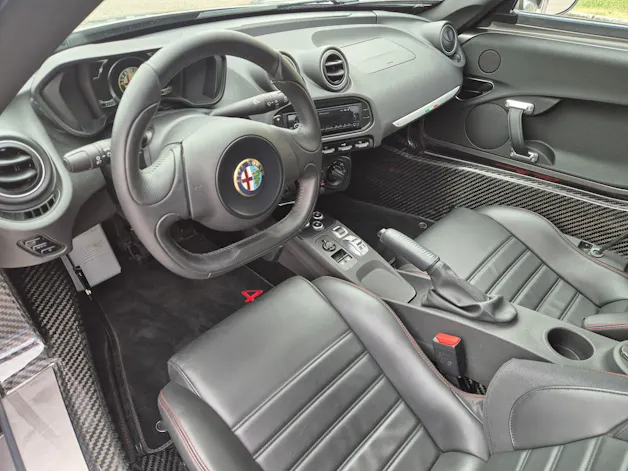 ALFA ROMEO 4C 1750 TBi TCT