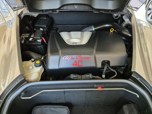 ALFA ROMEO 4C 1750 TBi TCT