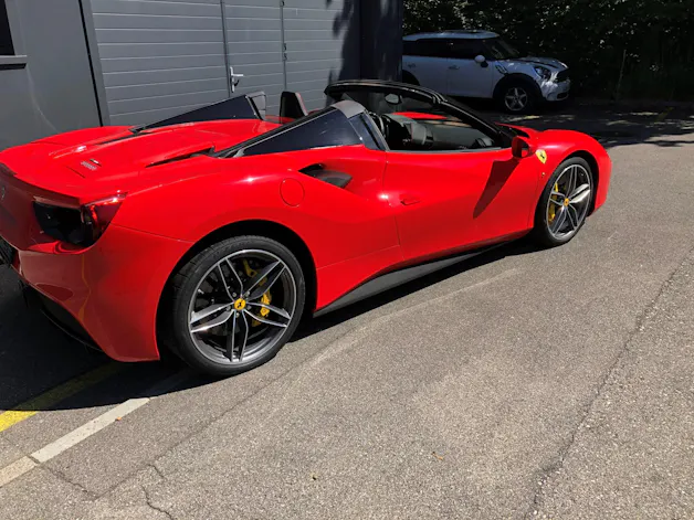 FERRARI 488 Spider 3.9 V8
