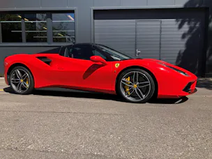 FERRARI 488 Spider 3.9 V8