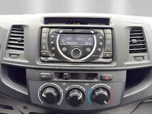 Toyota Hilux 2.5D 4WD Double Cab Luna