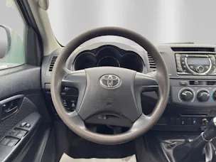 Toyota Hilux 2.5D 4WD Double Cab Luna