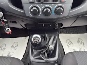 Toyota Hilux 2.5D 4WD Double Cab Luna