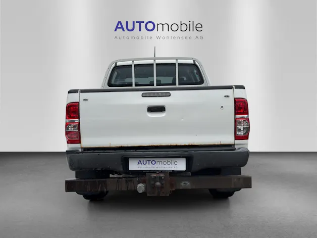 Toyota Hilux 2.5D 4WD Double Cab Luna