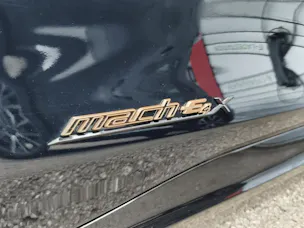 FORD Mustang Mach-E GT AWD