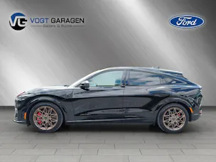 FORD Mustang Mach-E GT AWD
