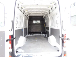 VW Crafter 35 2.0 TDI Entry L3 H2 Automat (NL 1'210 kg)