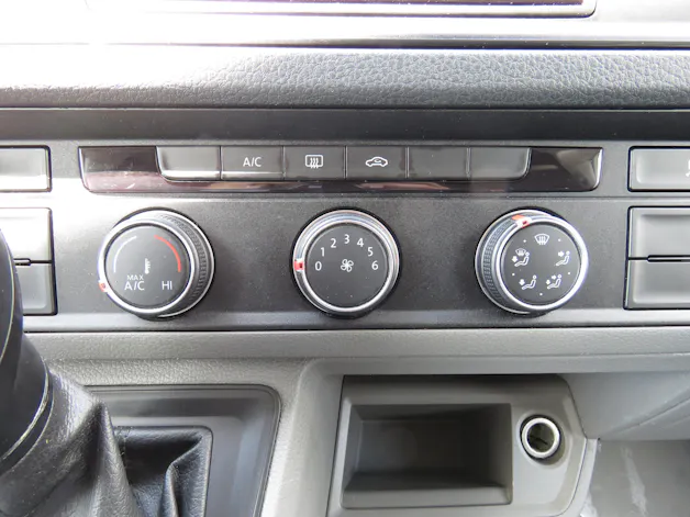 VW Crafter 35 2.0 TDI Entry L3 H2 Automat (NL 1'210 kg)