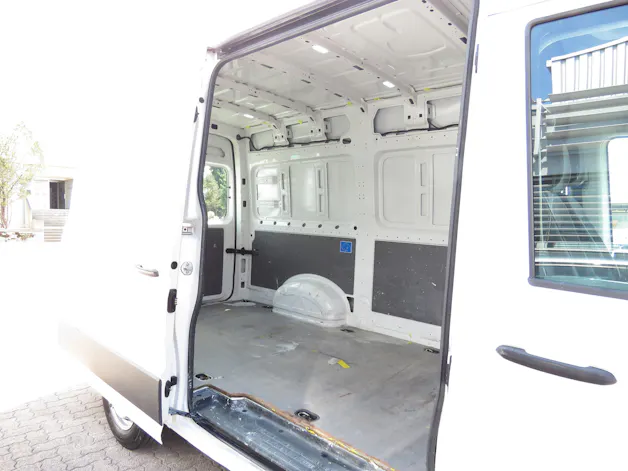 VW Crafter 35 2.0 TDI Entry L3 H2 Automat (NL 1'210 kg)