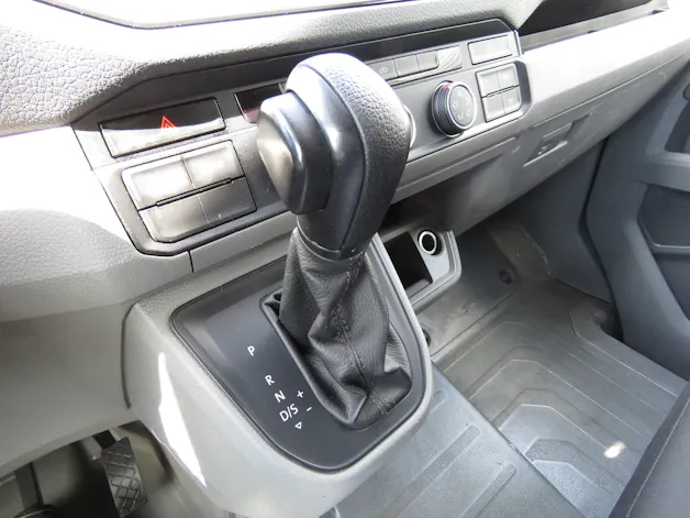VW Crafter 35 2.0 TDI Entry L3 H2 Automat (NL 1'210 kg)