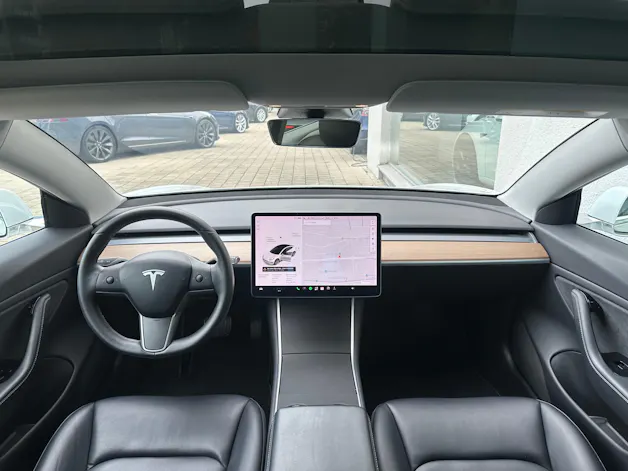 Tesla Model 3 Long Range Dual Motor AWD