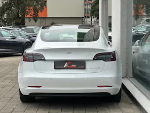 Tesla Model 3 Long Range Dual Motor AWD
