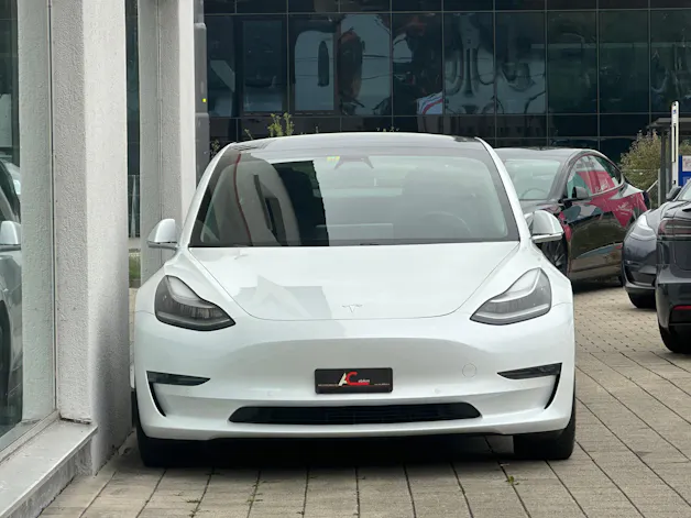 Tesla Model 3 Long Range Dual Motor AWD