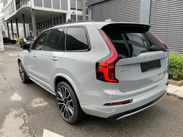 VOLVO XC90 T8 eAWD PluginHybrid Ultra Dark Geartronic Polestar Performance