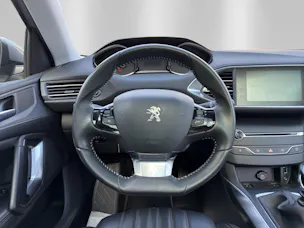 PEUGEOT 308 1.6 THP Féline