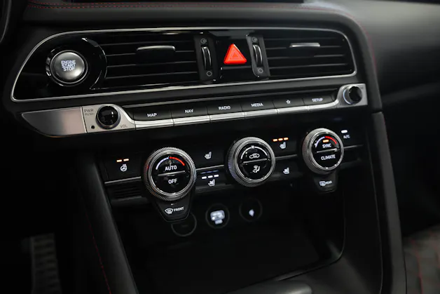 Genesis G70 Shooting Brake 2.2 CRDI Sport AT8