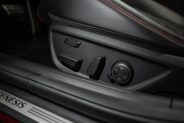 Genesis G70 Shooting Brake 2.2 CRDI Sport AT8