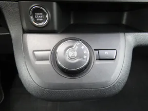 OPEL Zafira Life 2.0 CDTI Business Edition lang Automat (8-Plätzer, AHK 1.9 t)