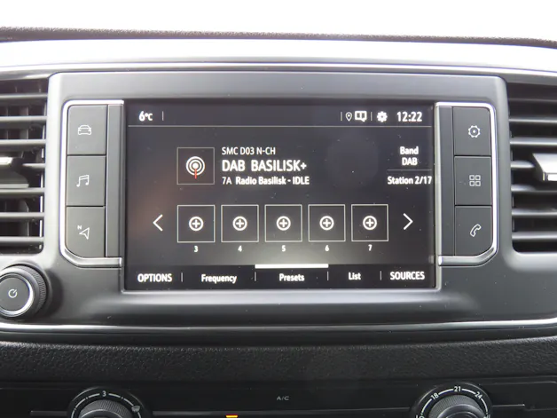 OPEL Zafira Life 2.0 CDTI Business Edition lang Automat (8-Plätzer, AHK 1.9 t)