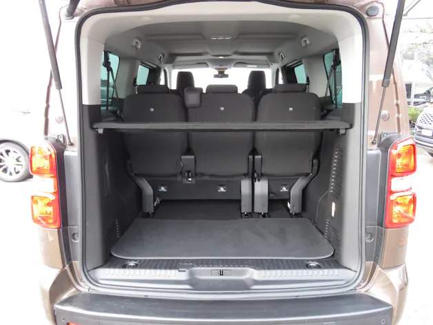 OPEL Zafira Life 2.0 CDTI Business Edition lang Automat (8-Plätzer, AHK 1.9 t)