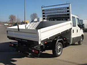 IVECO 35 S 16 3.0l Dreiseitenkipper mit AHK