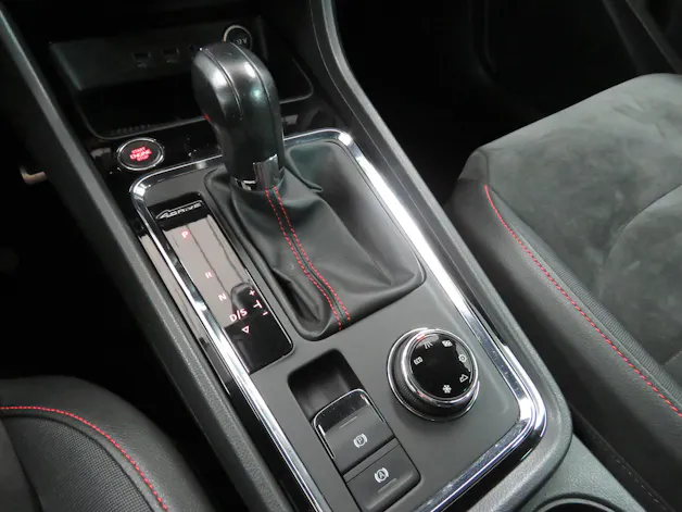 SEAT Ateca 2.0 TSI FR 4-Drive DSG (Automat)